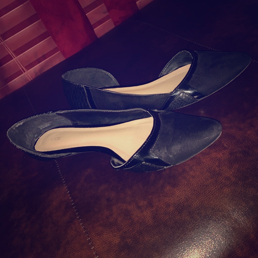 Apt. 9 Black Flats